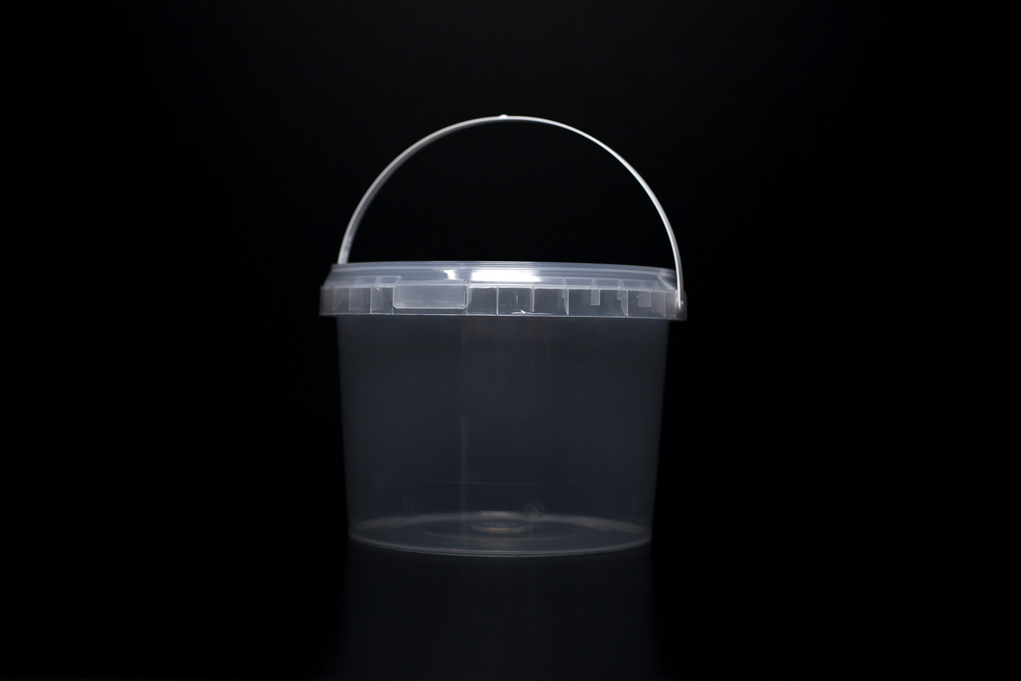 2.5 Litre Round Clear Bucket