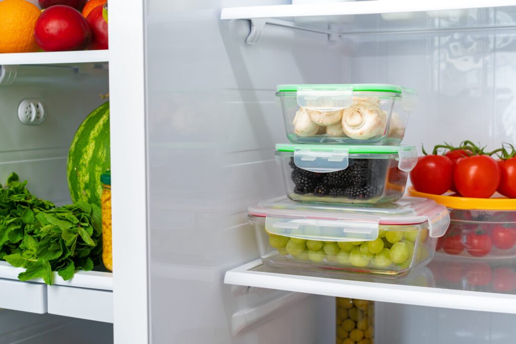 Why are food packaging labels important?