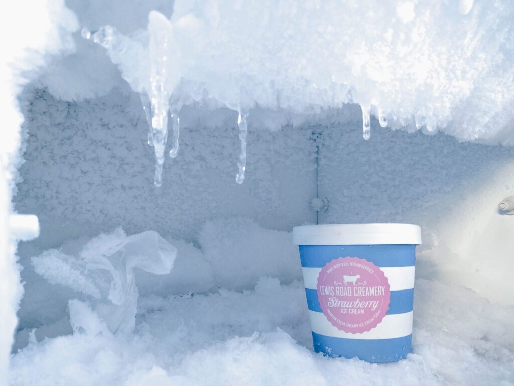 How long will ice cream last in a freezer without power?
