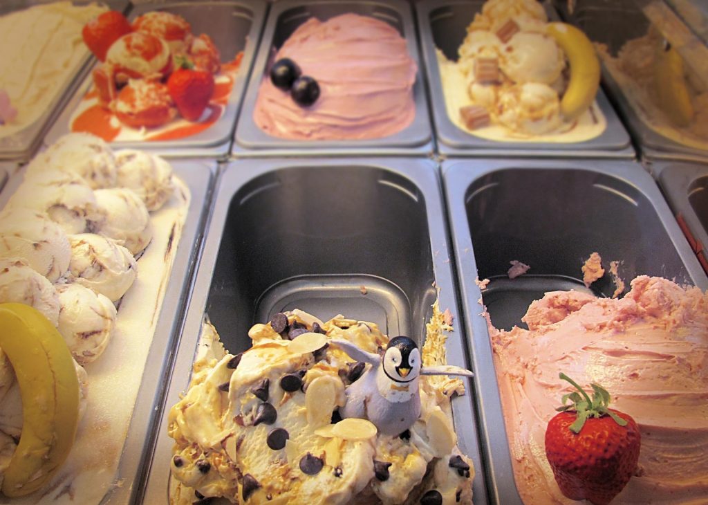 How ice cream shops can increase sales with the right packaging